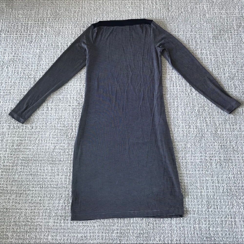 Chico’s Black And White Long Sleeved Dress Size 0